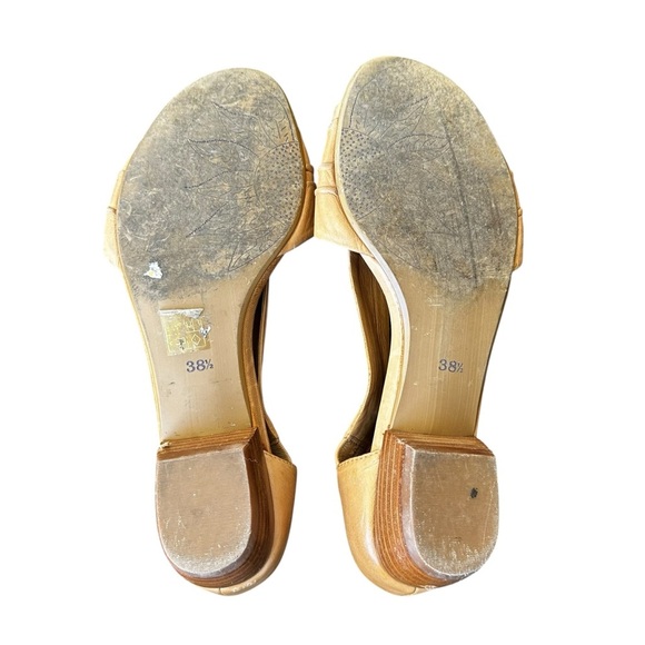 Everybody by B.Z. Moda Beige Leather Bow Tie Sandals 38.5 / US 8 - Picture 5 of 8